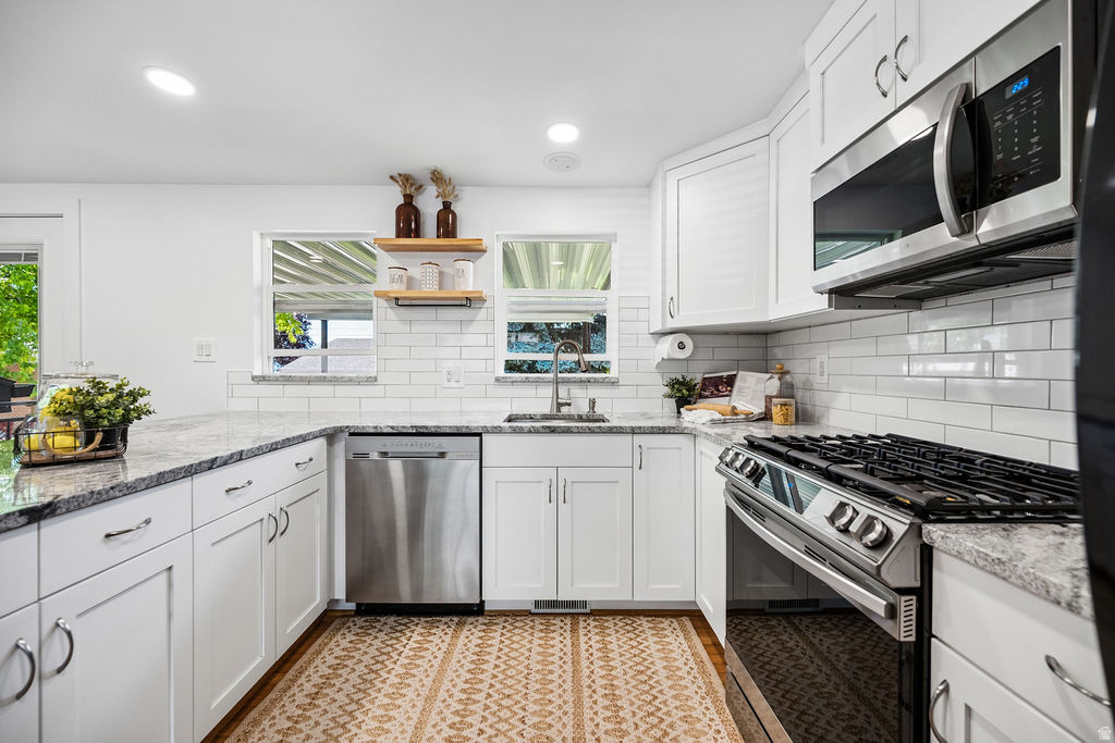 SANDY HEIGHTS - Residential