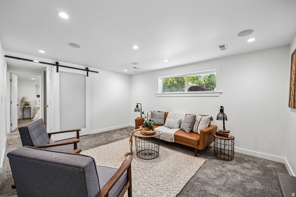SANDY HEIGHTS - Residential