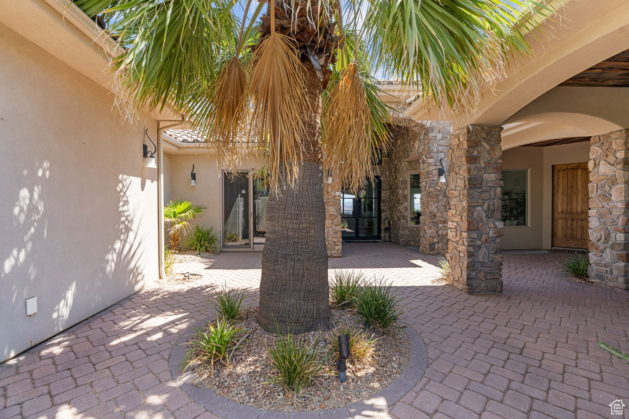 NORTHBRIDGE ESTATES - Residential