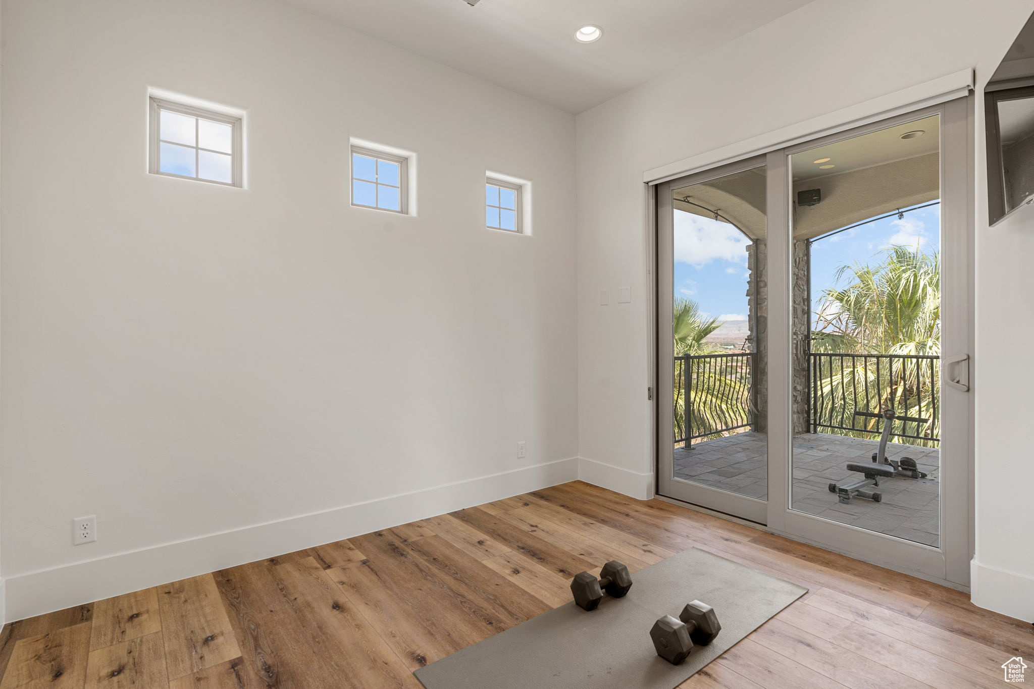 NORTHBRIDGE ESTATES - Residential