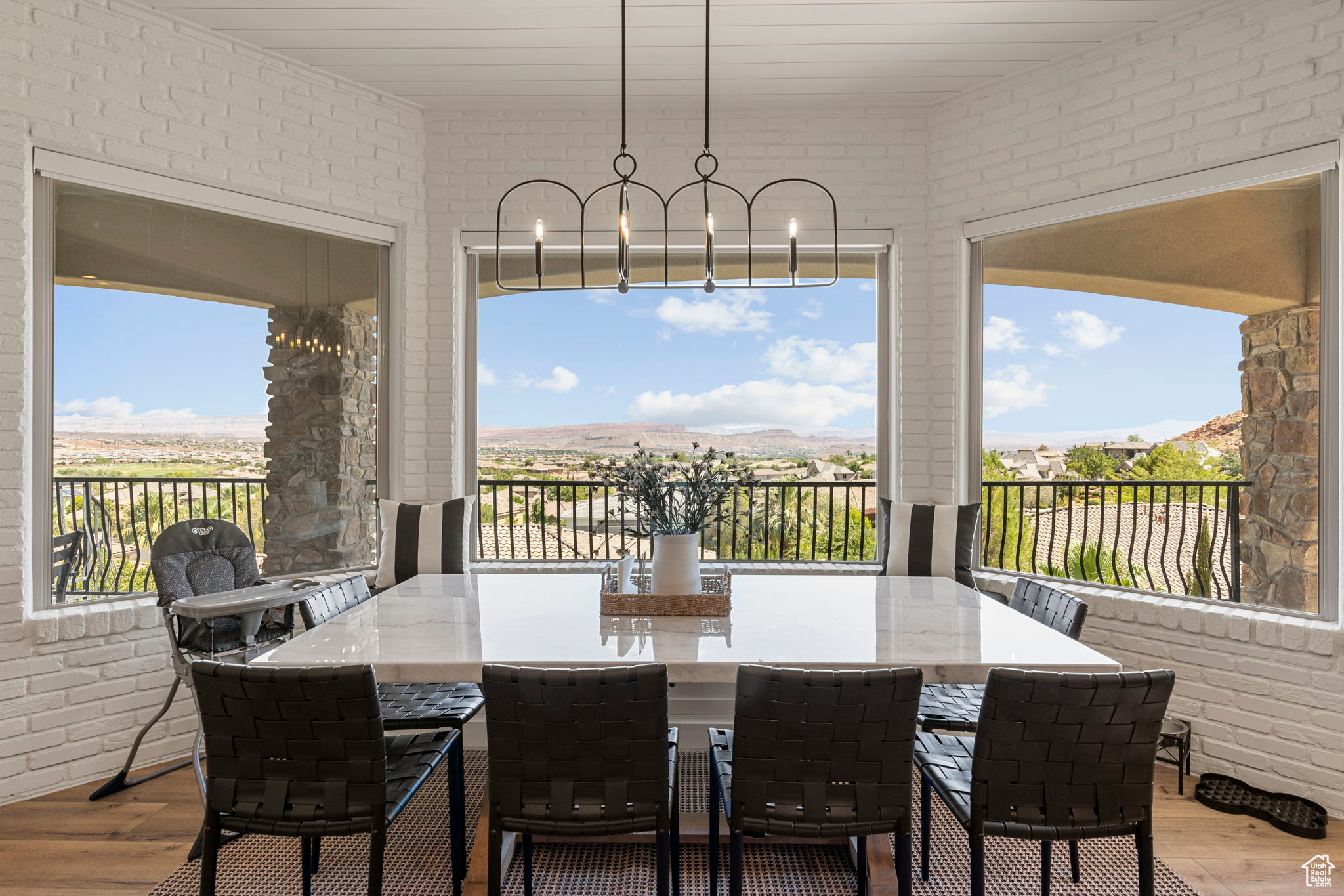NORTHBRIDGE ESTATES - Residential