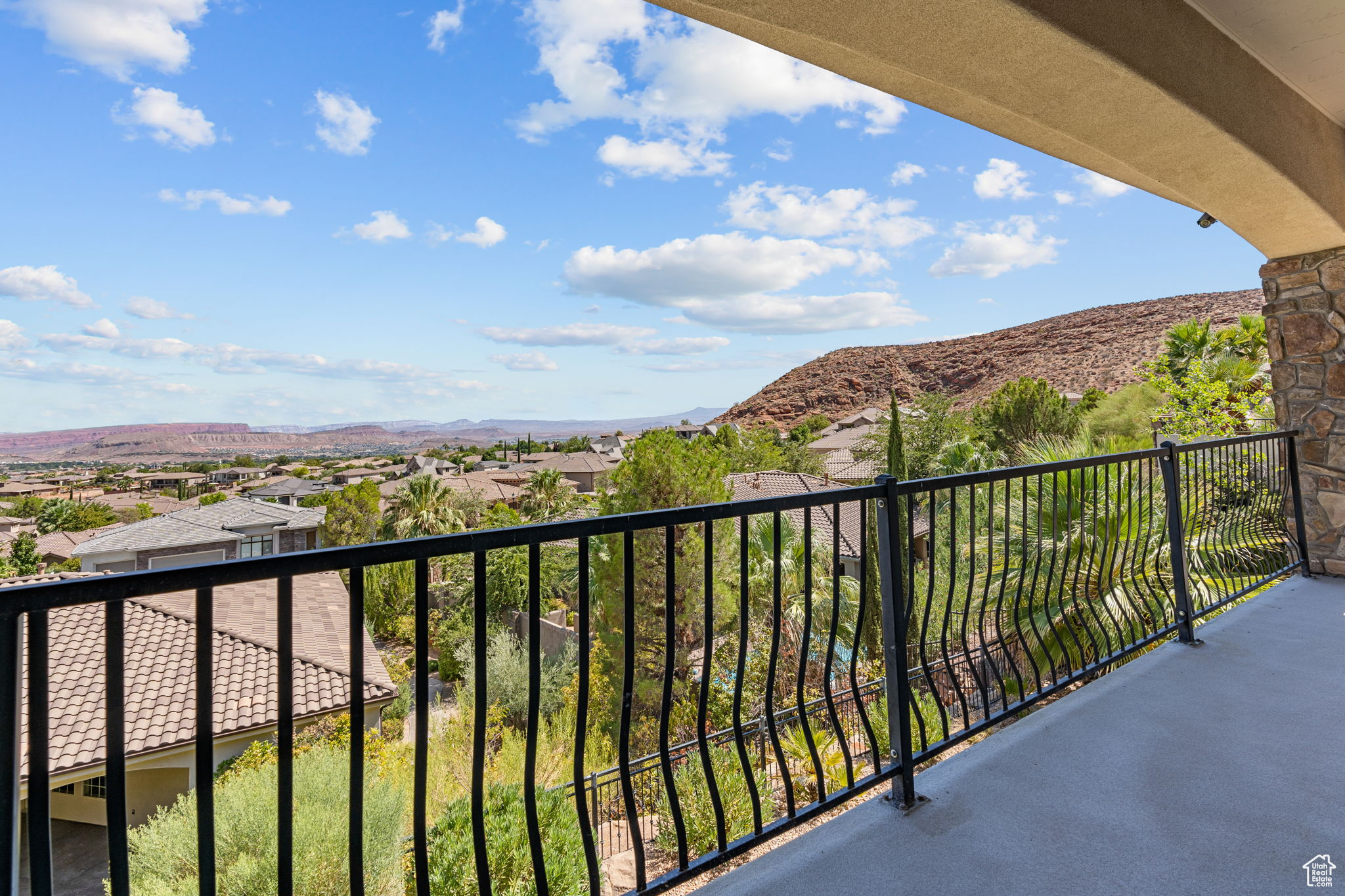 NORTHBRIDGE ESTATES - Residential