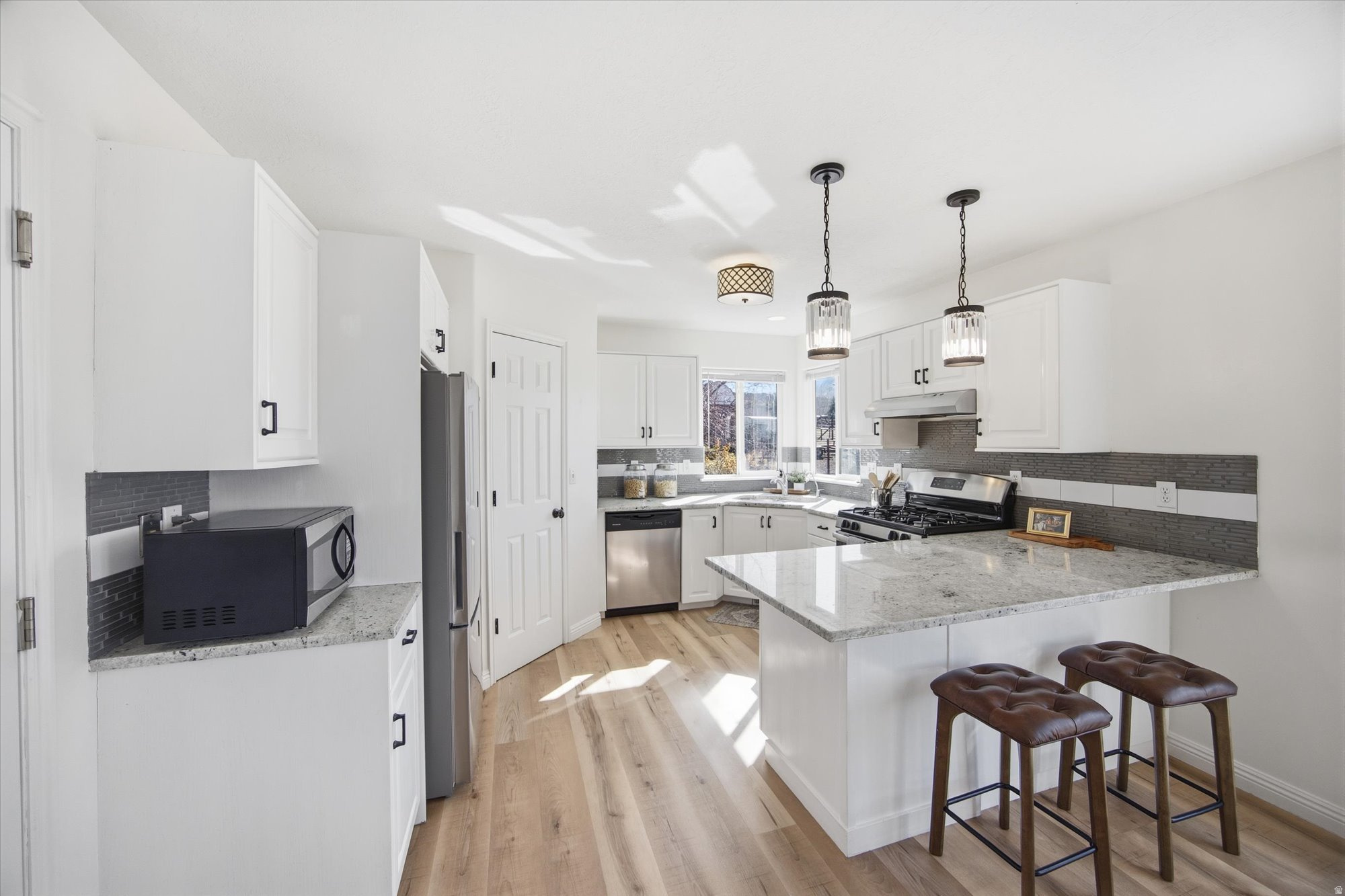 SALEM HILLS - Residential