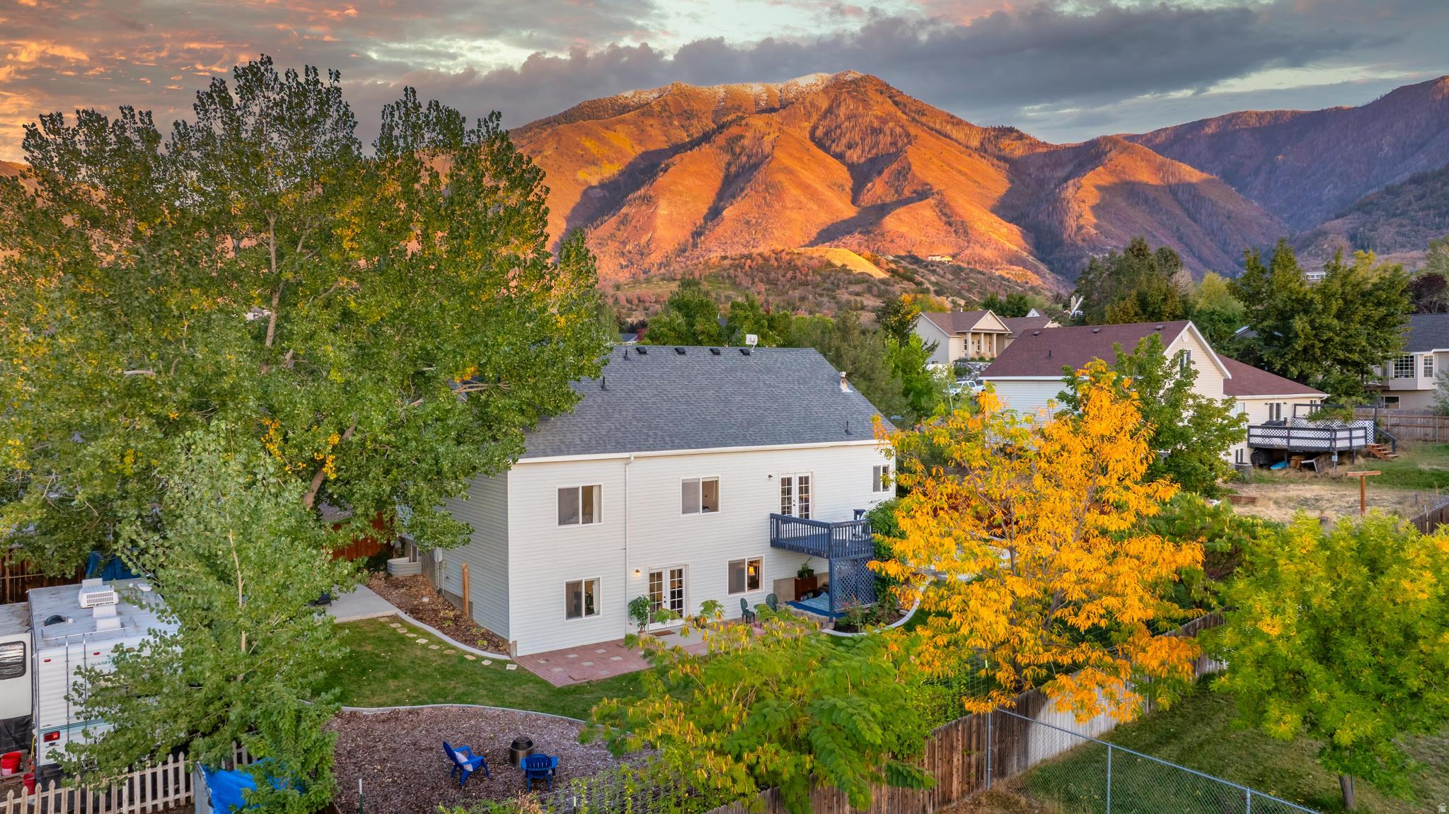 SALEM HILLS - Residential