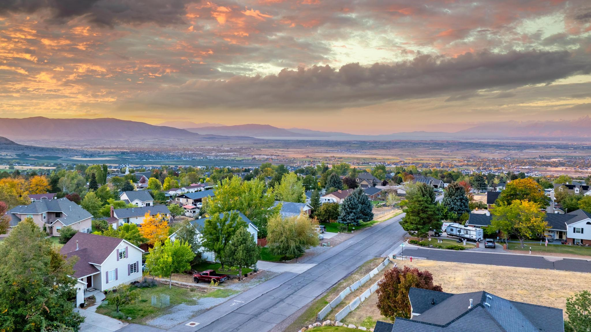 SALEM HILLS - Residential