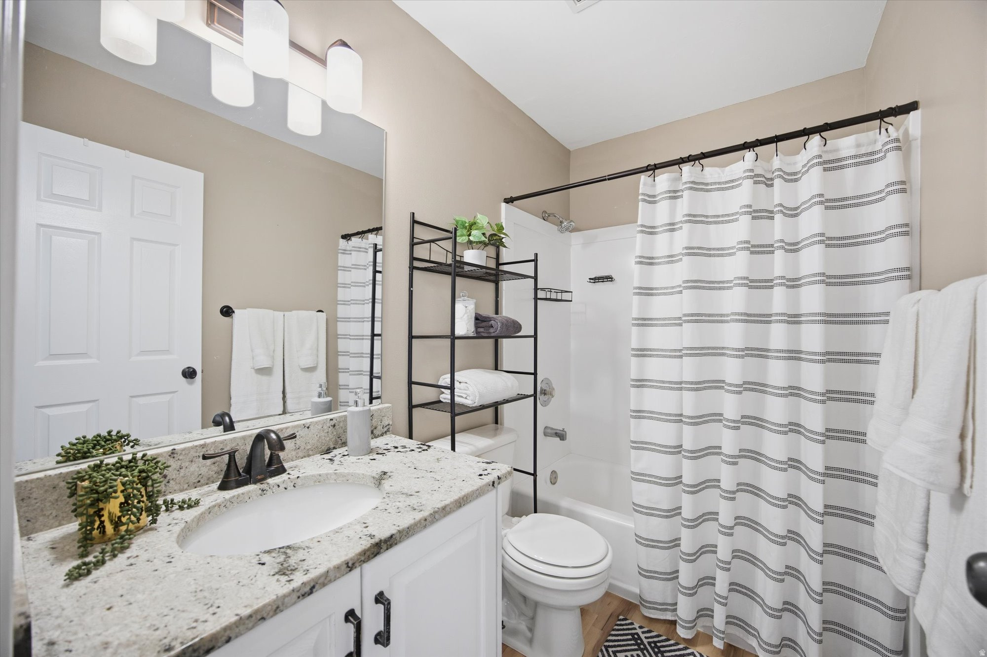 SALEM HILLS - Residential