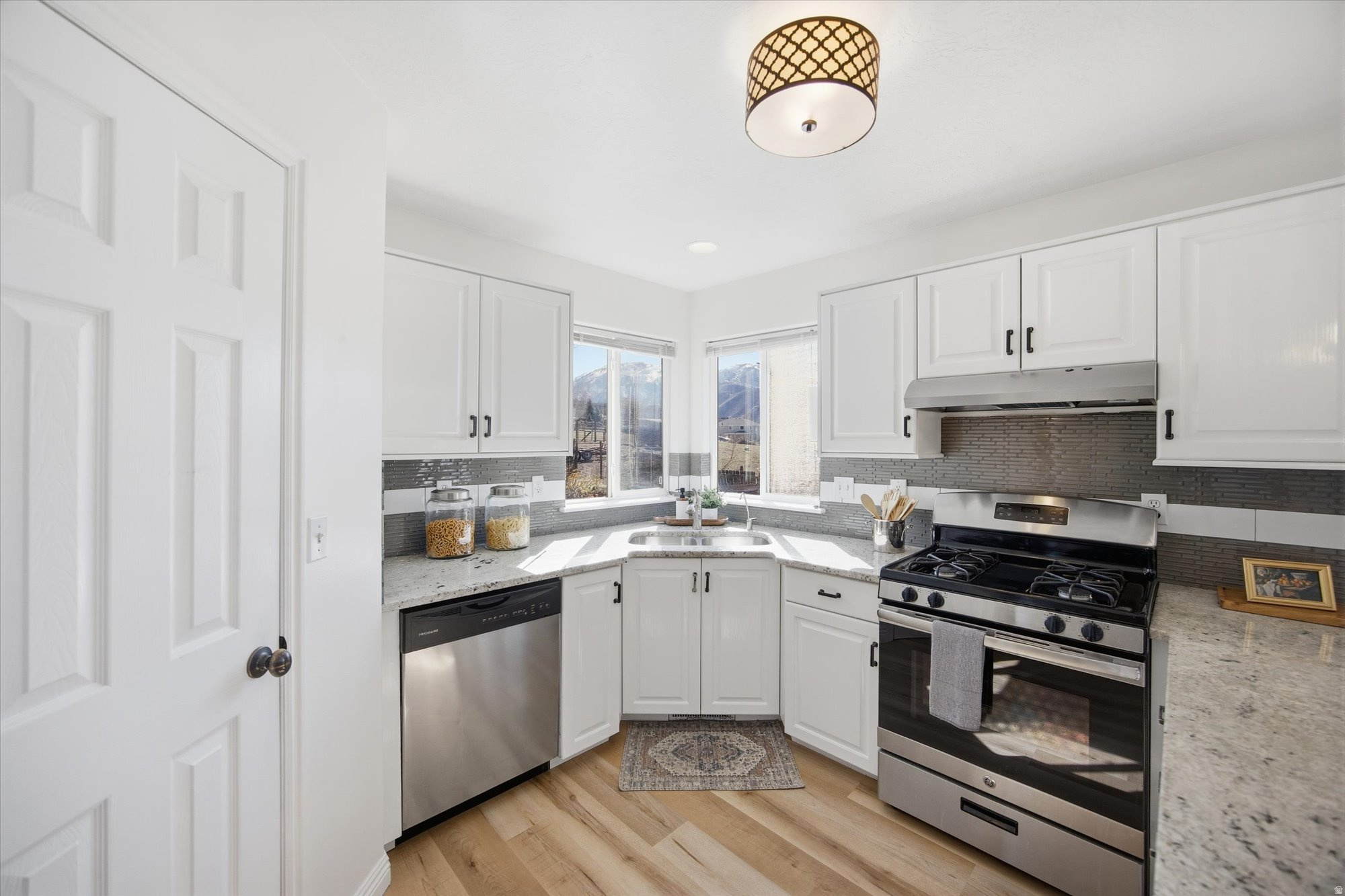 SALEM HILLS - Residential