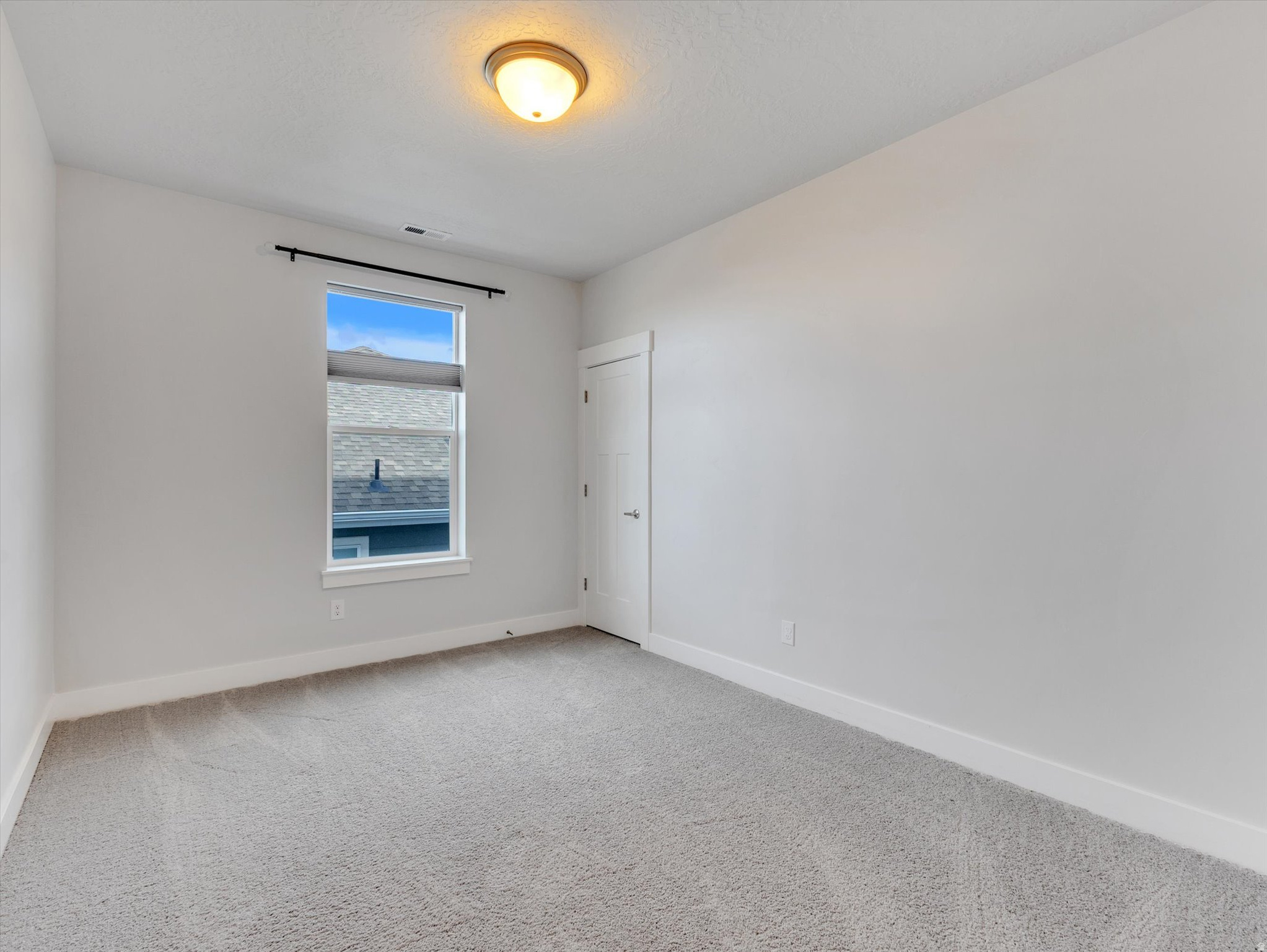 SUNCREST/EDELWEISS - Residential