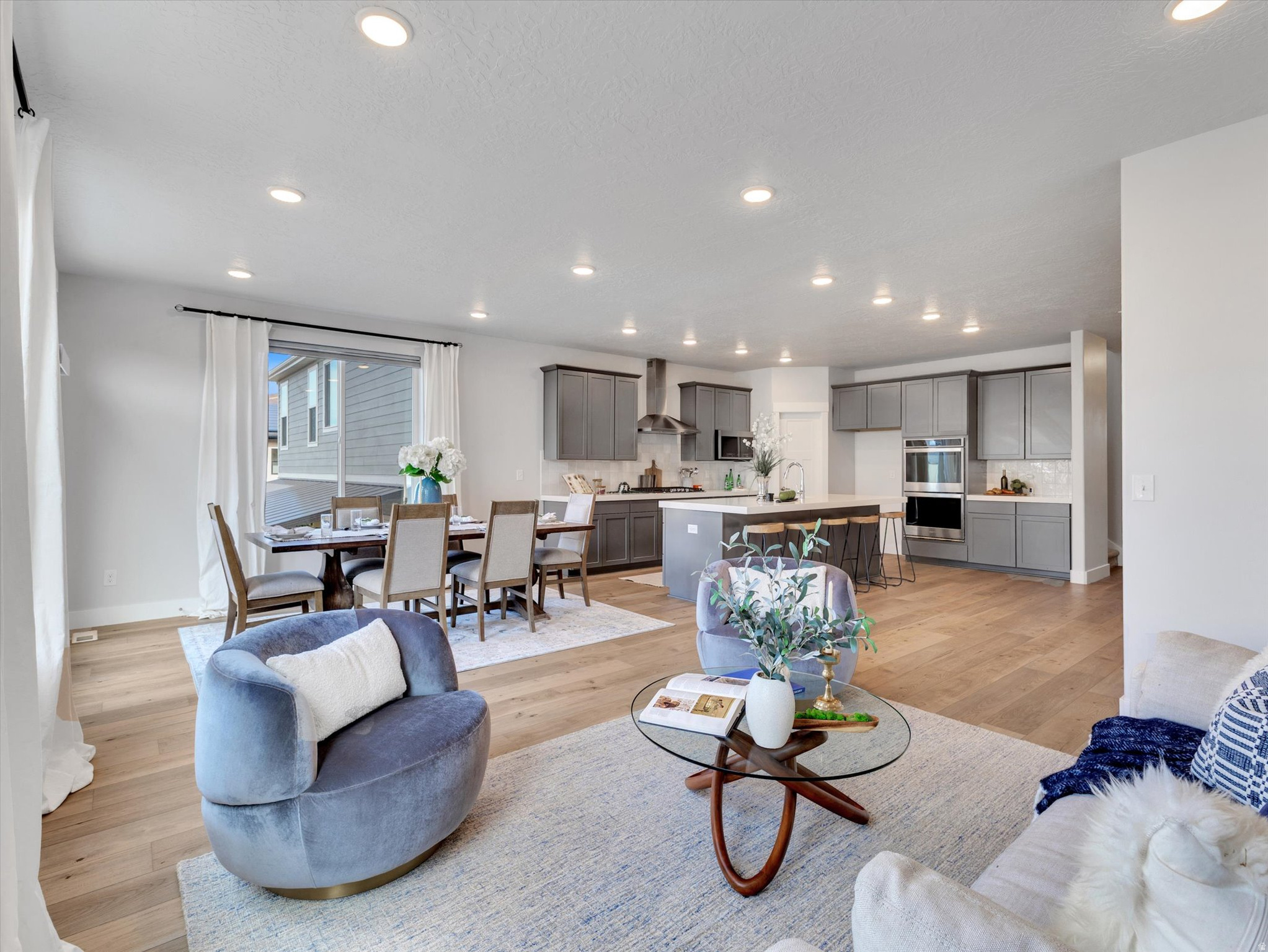 SUNCREST/EDELWEISS - Residential