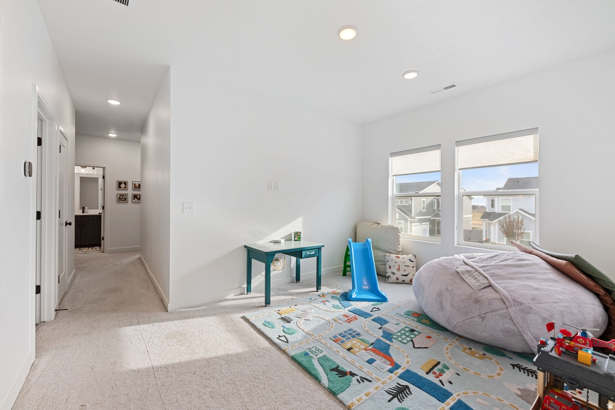 RIDGEVIEW - Residential Lease