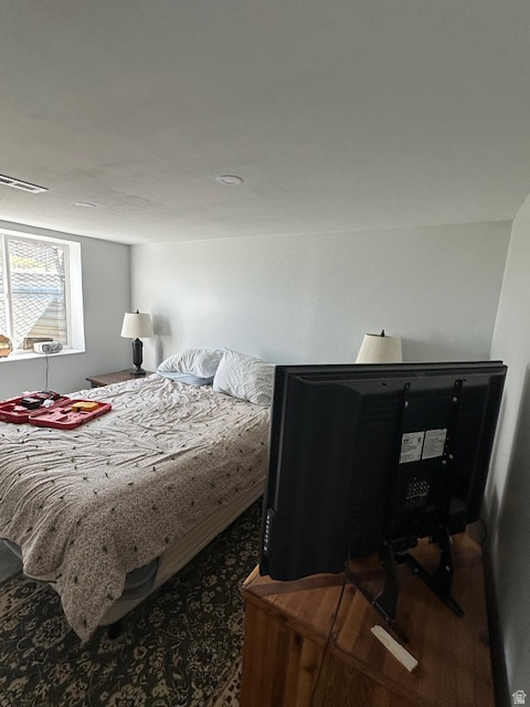 WHISPERING PINES - Residential