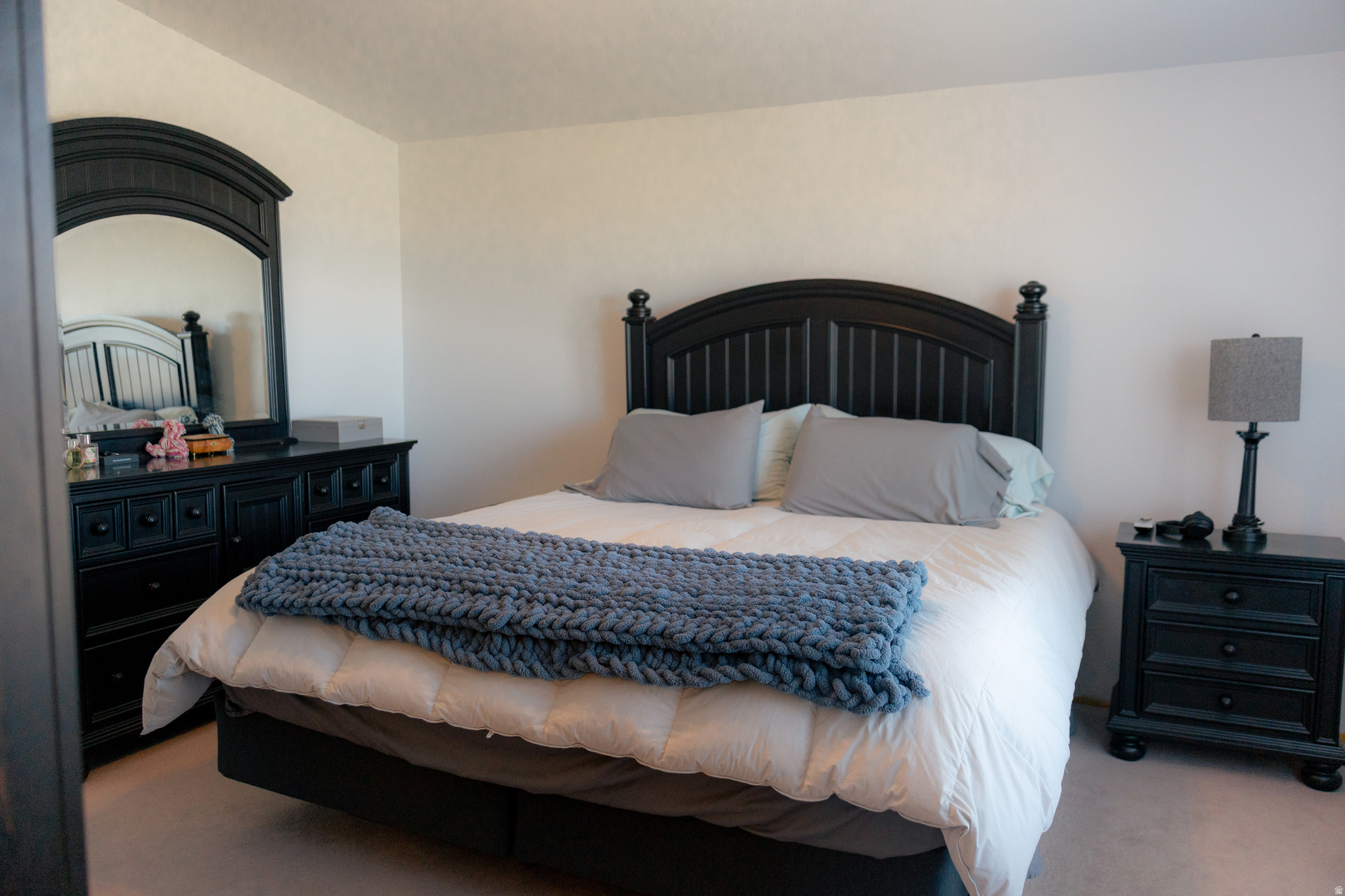 WHISPERING PINES - Residential