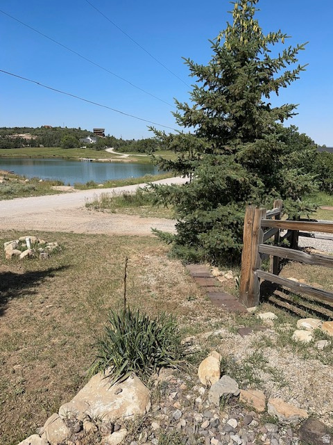 WHISPERING PINES - Residential