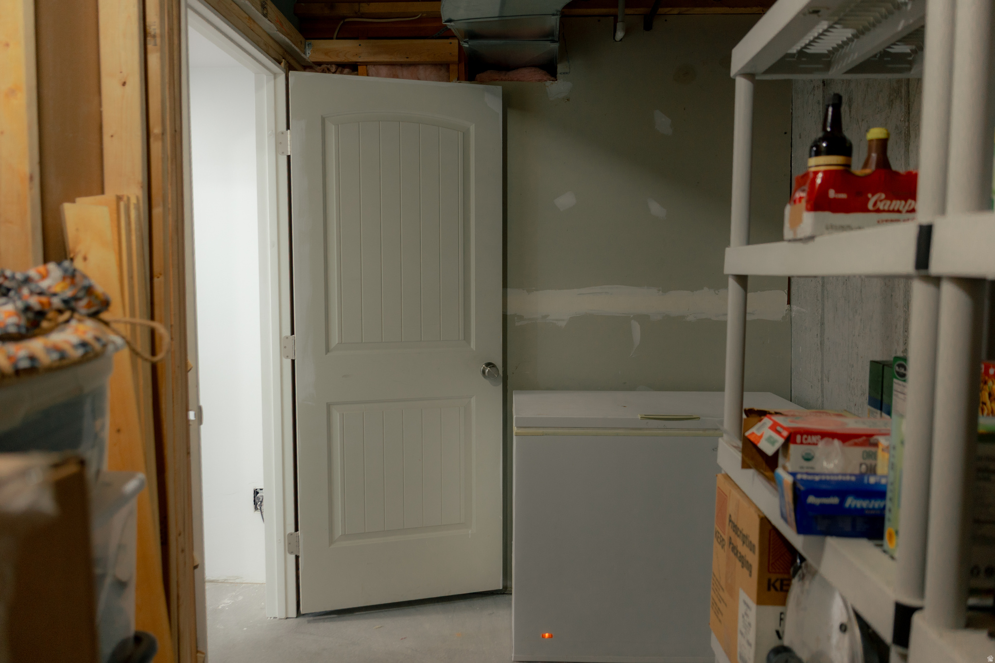 WHISPERING PINES - Residential