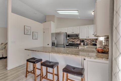 Tiny photo for 1493 W PEBBLECREEK DR, Layton, UT 84041 (MLS # 2149357)