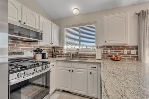 Tiny photo for 1493 W PEBBLECREEK DR, Layton, UT 84041 (MLS # 2149357)
