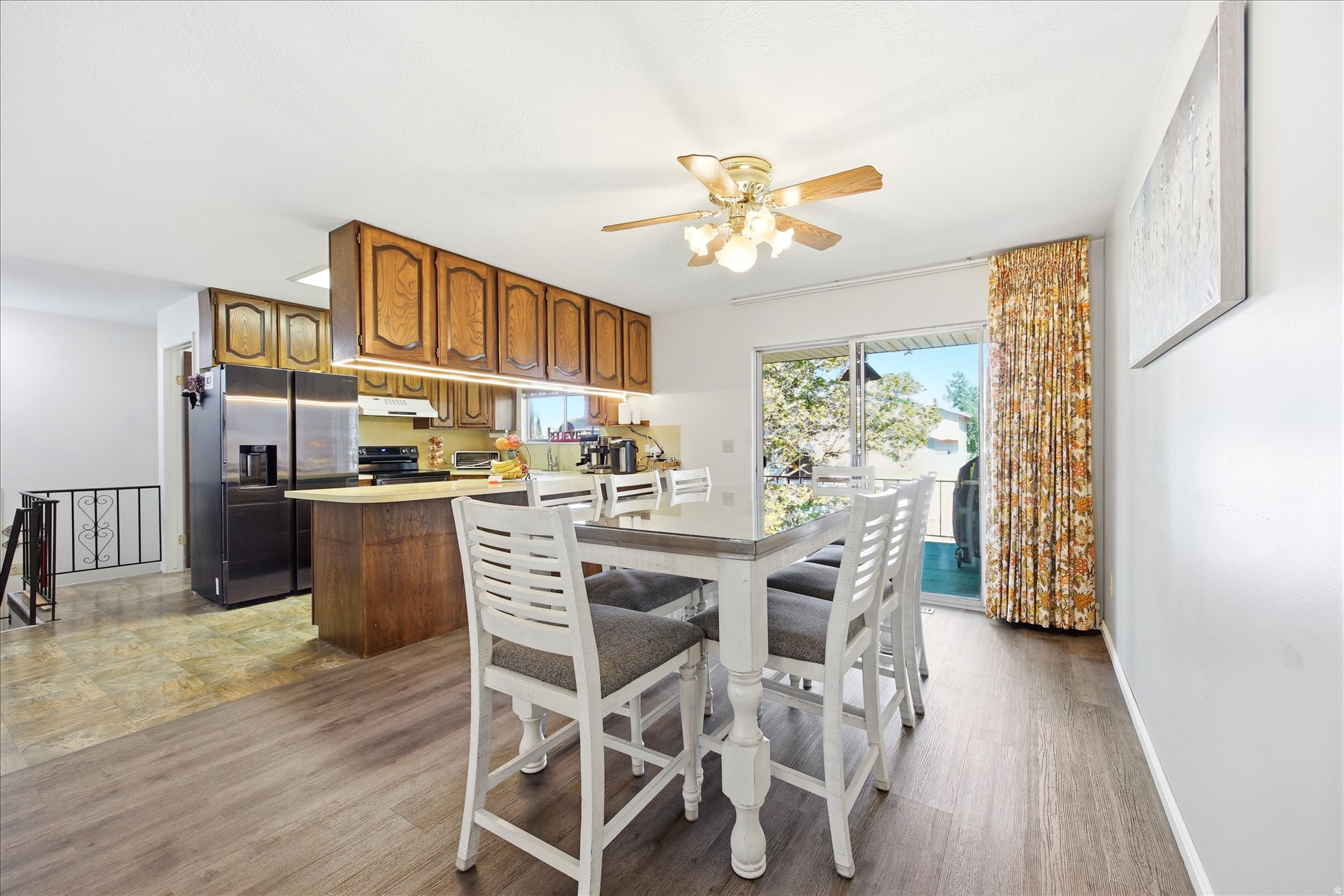 VALLEY WEST RANCHES - Residential