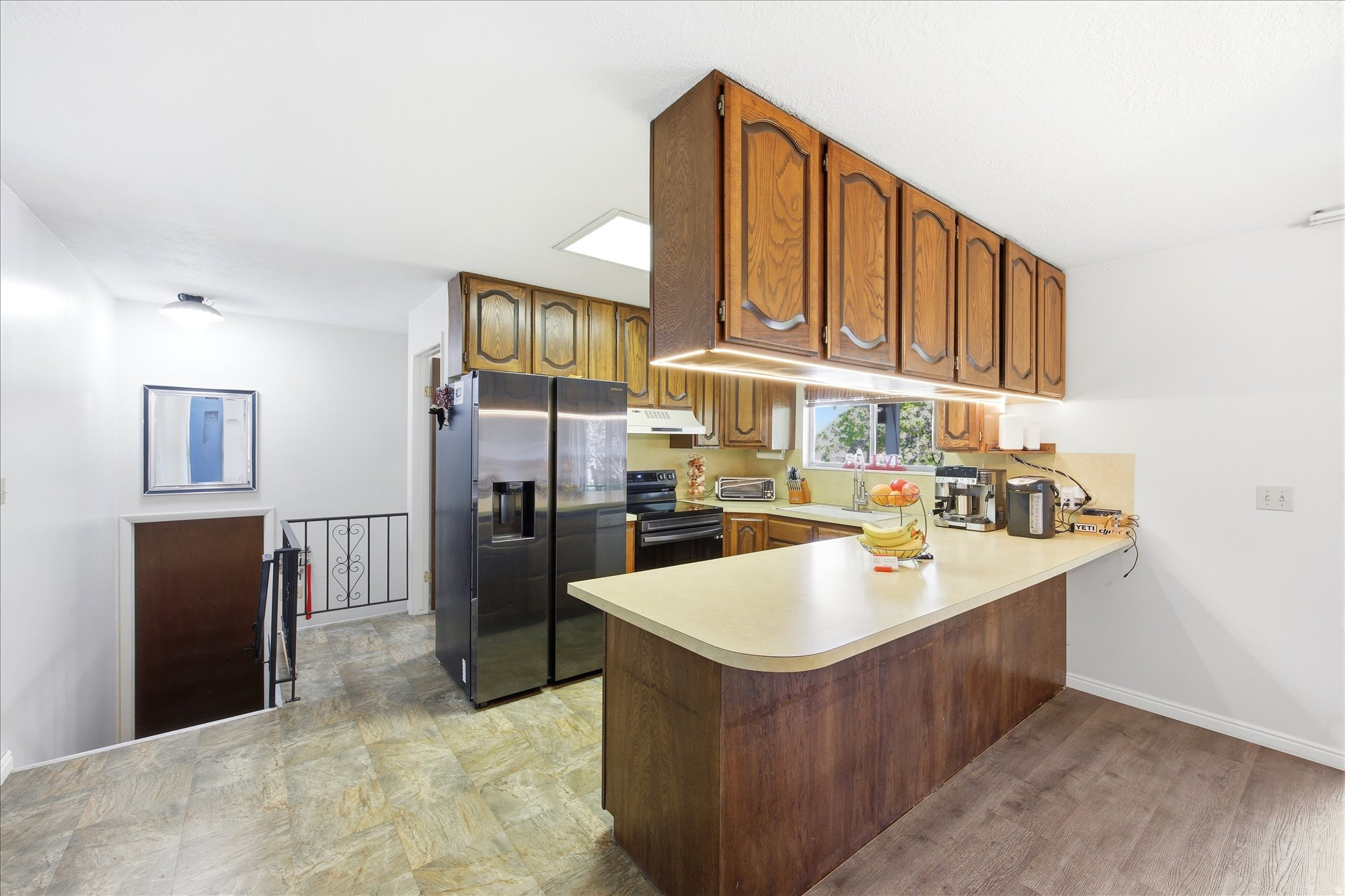 VALLEY WEST RANCHES - Residential