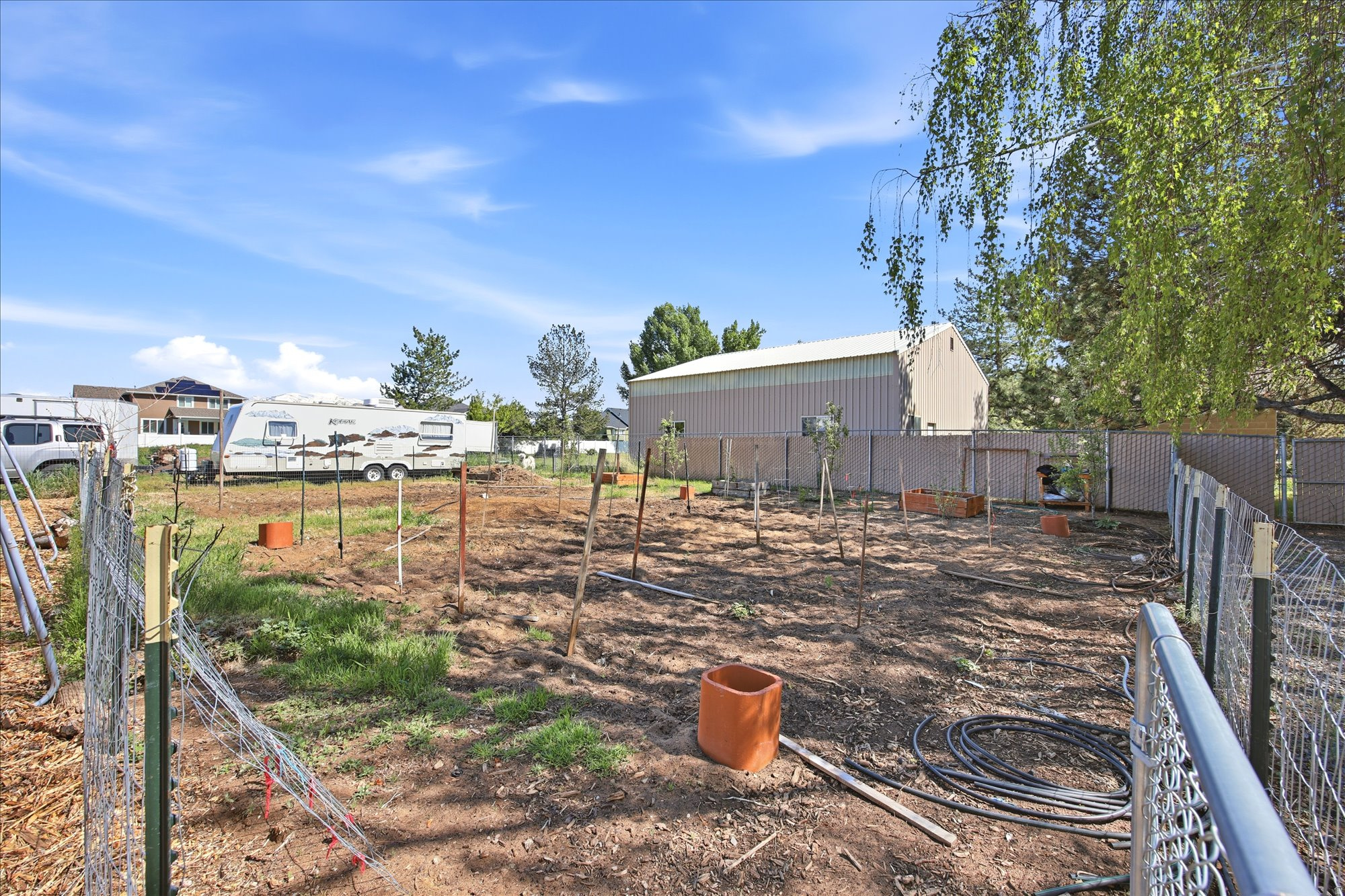 VALLEY WEST RANCHES - Residential