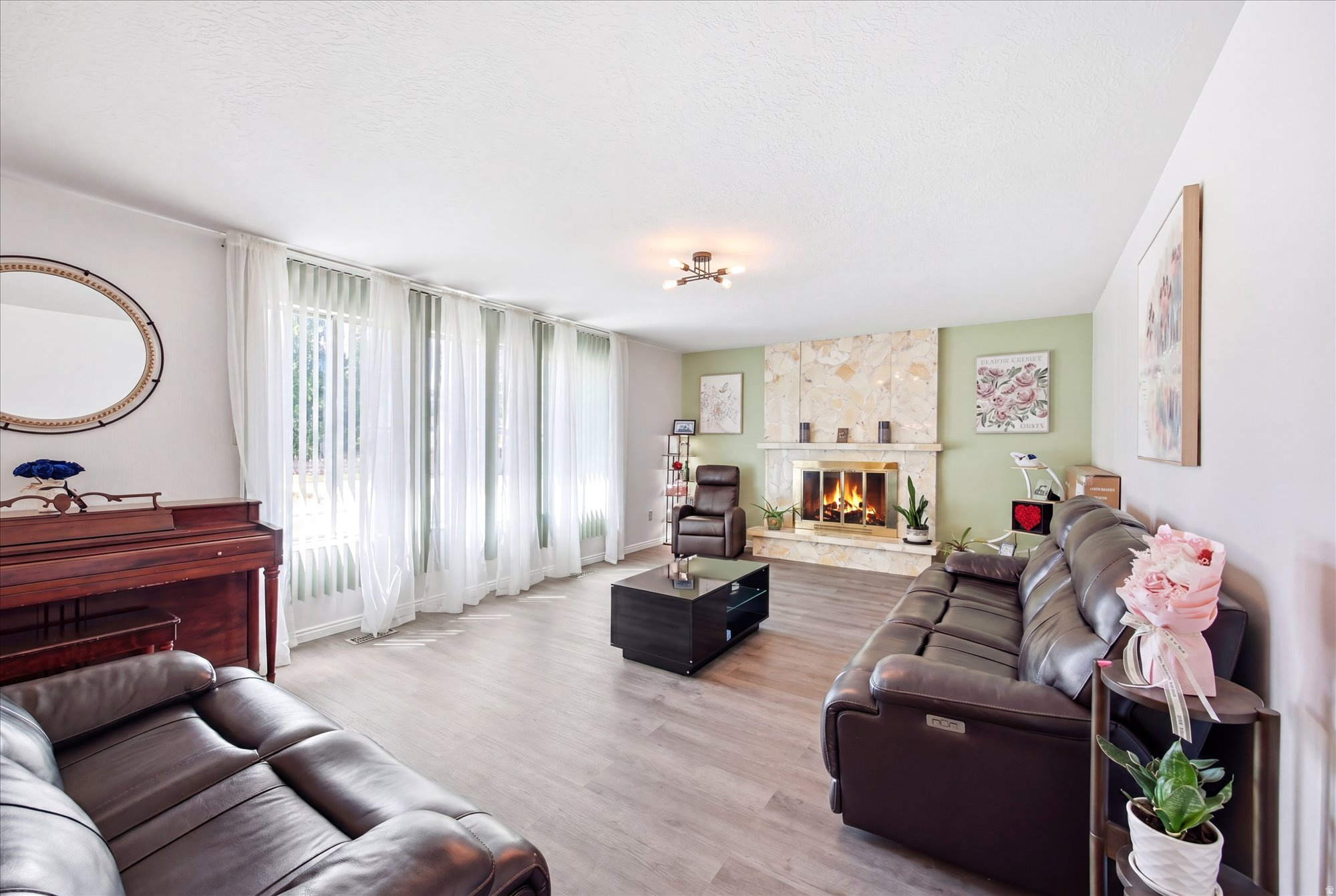 VALLEY WEST RANCHES - Residential