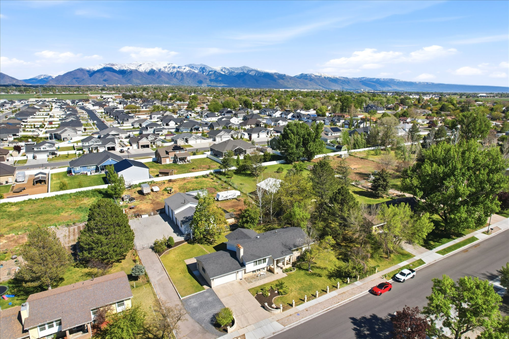VALLEY WEST RANCHES - Residential