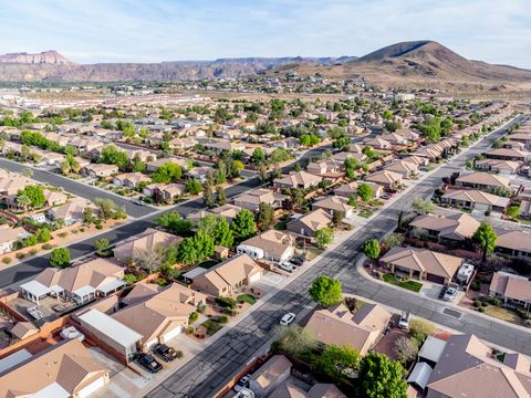 Tiny photo for 455 N 2680 W, Hurricane, UT 84737 (MLS # 2147578)