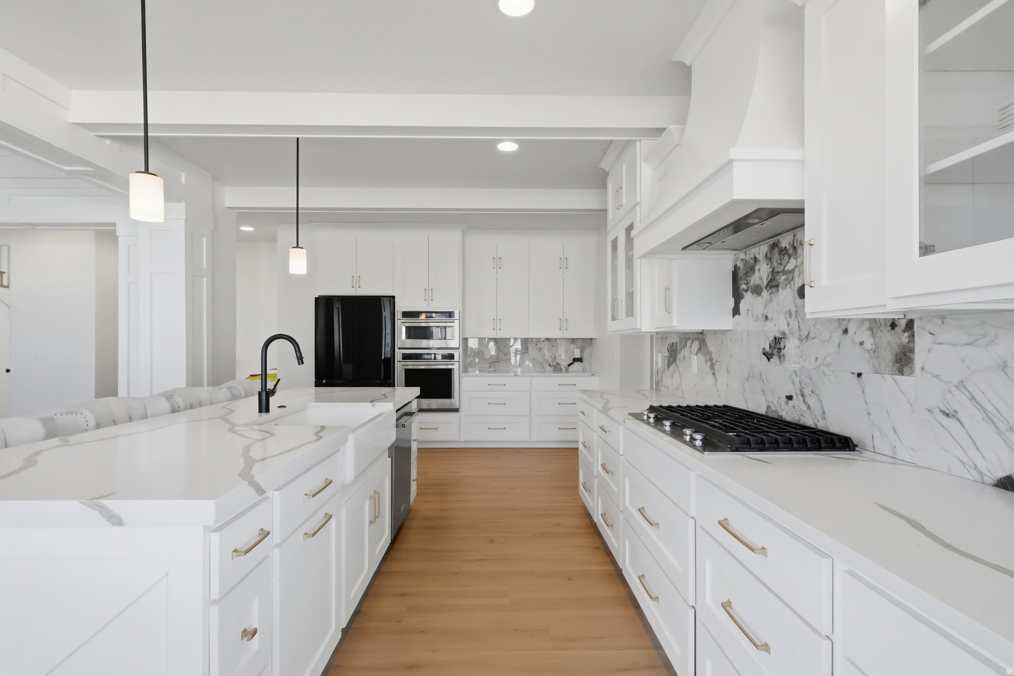 WHITING FARMS - Residential