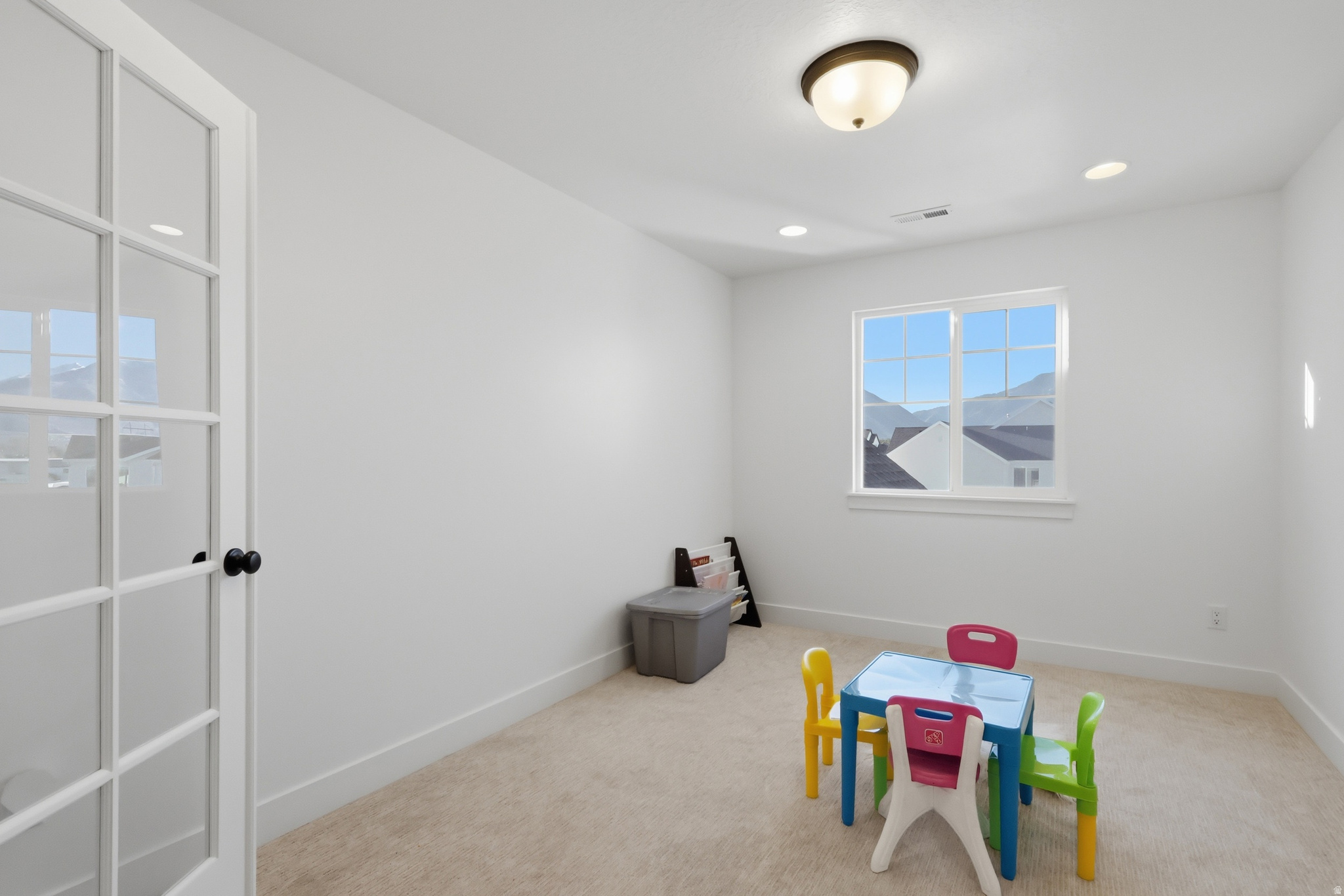 WHITING FARMS - Residential