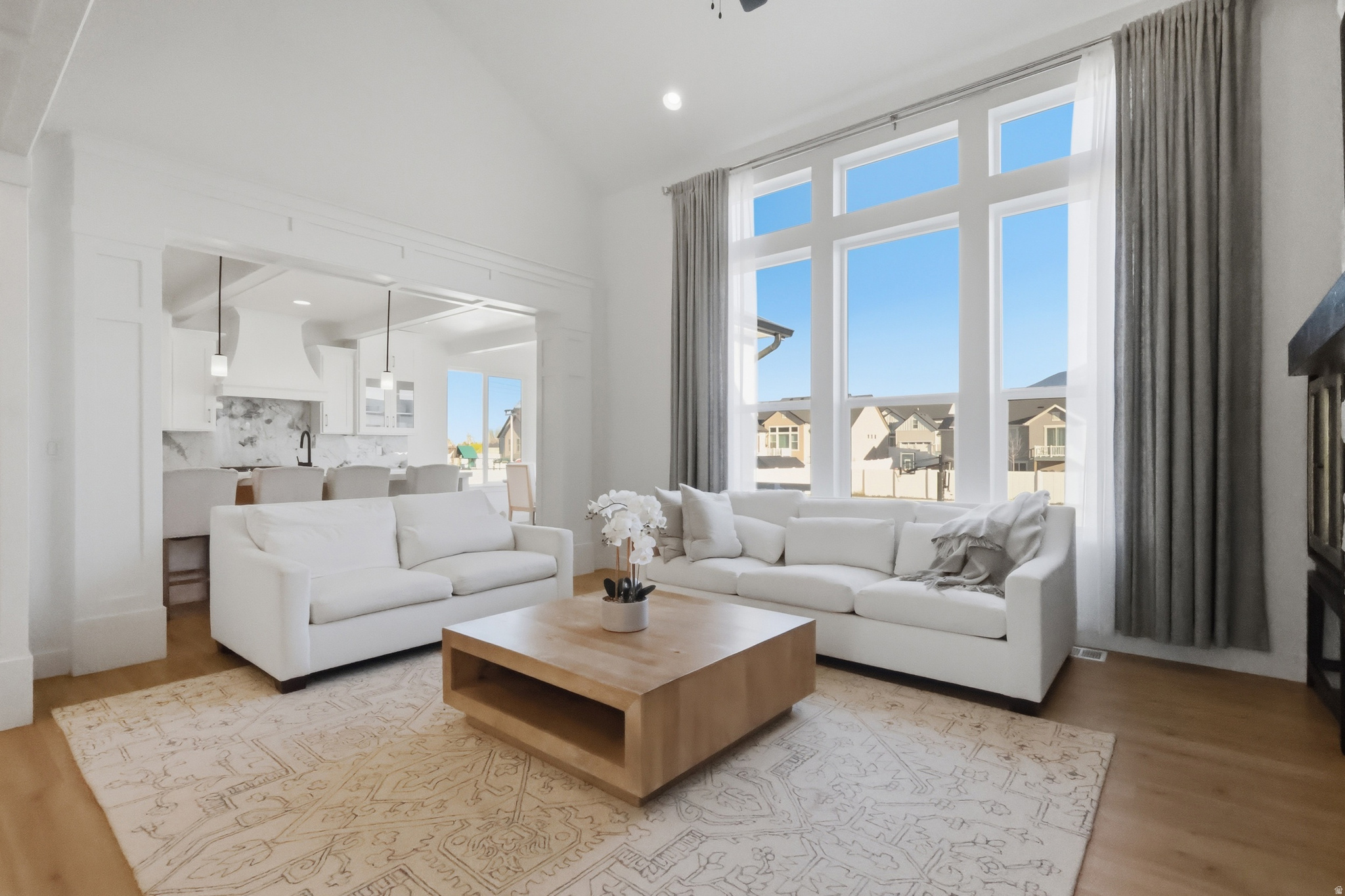 WHITING FARMS - Residential