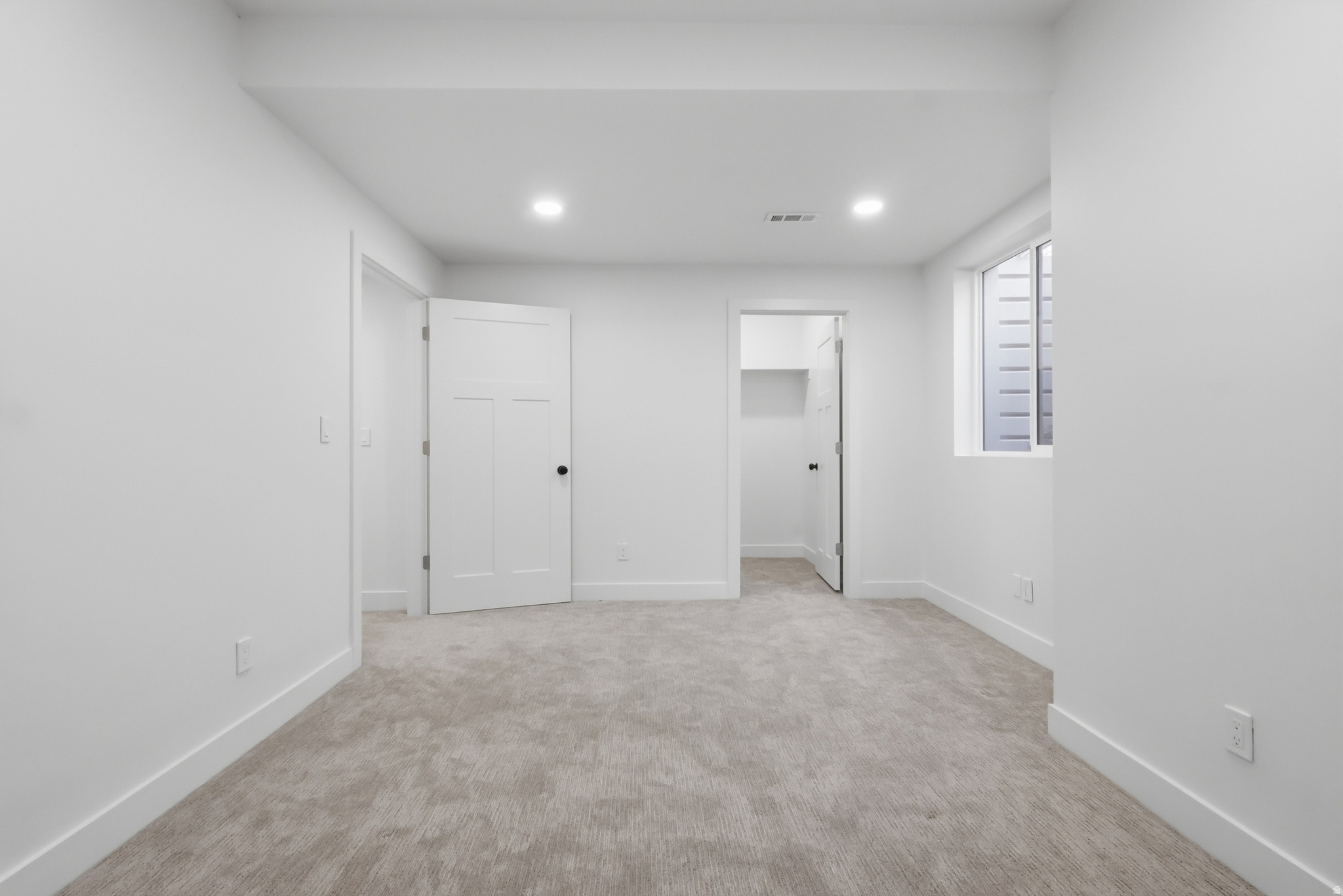 WHITING FARMS - Residential