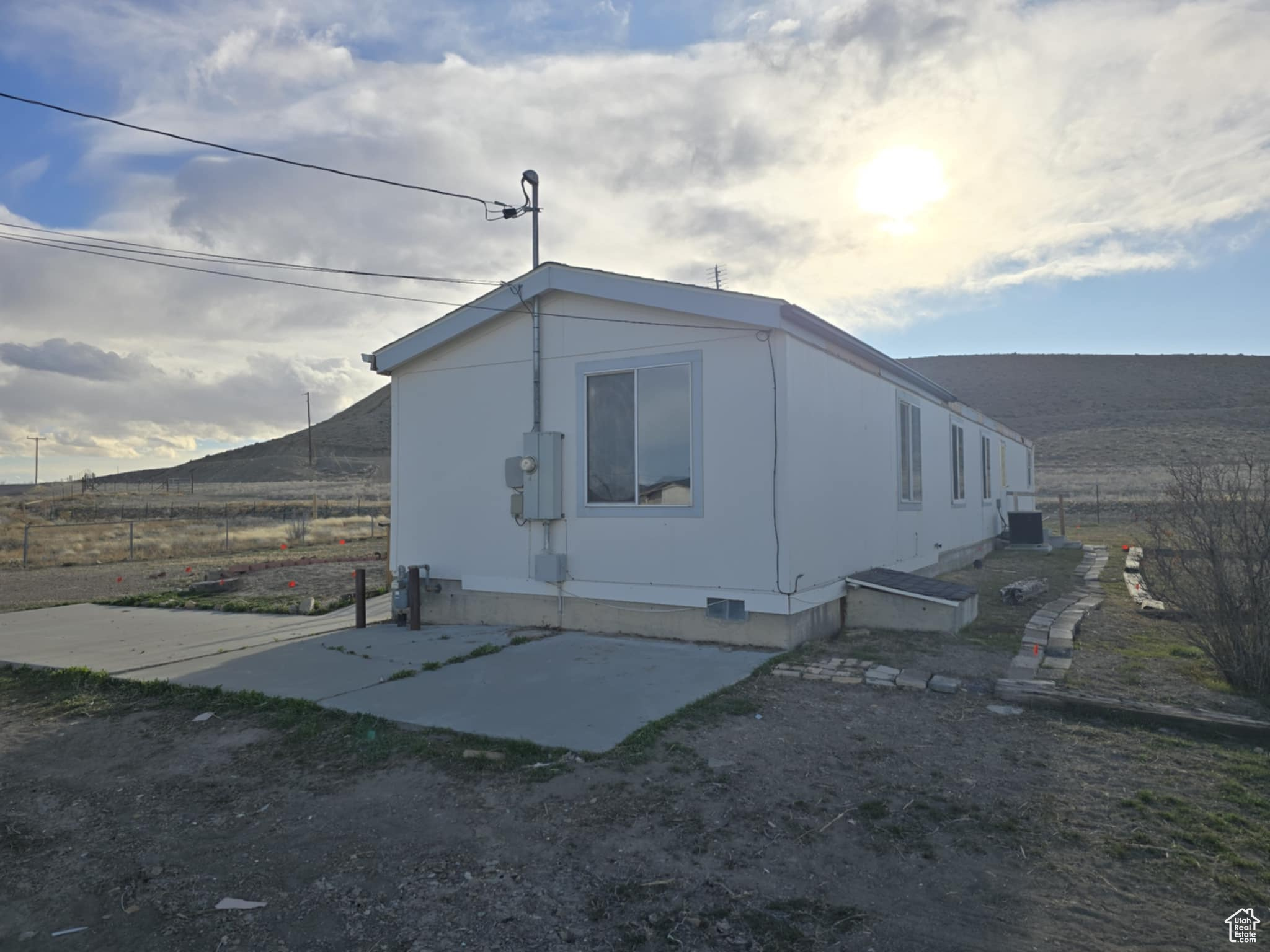 390 N 950, Wellington, Utah image 2