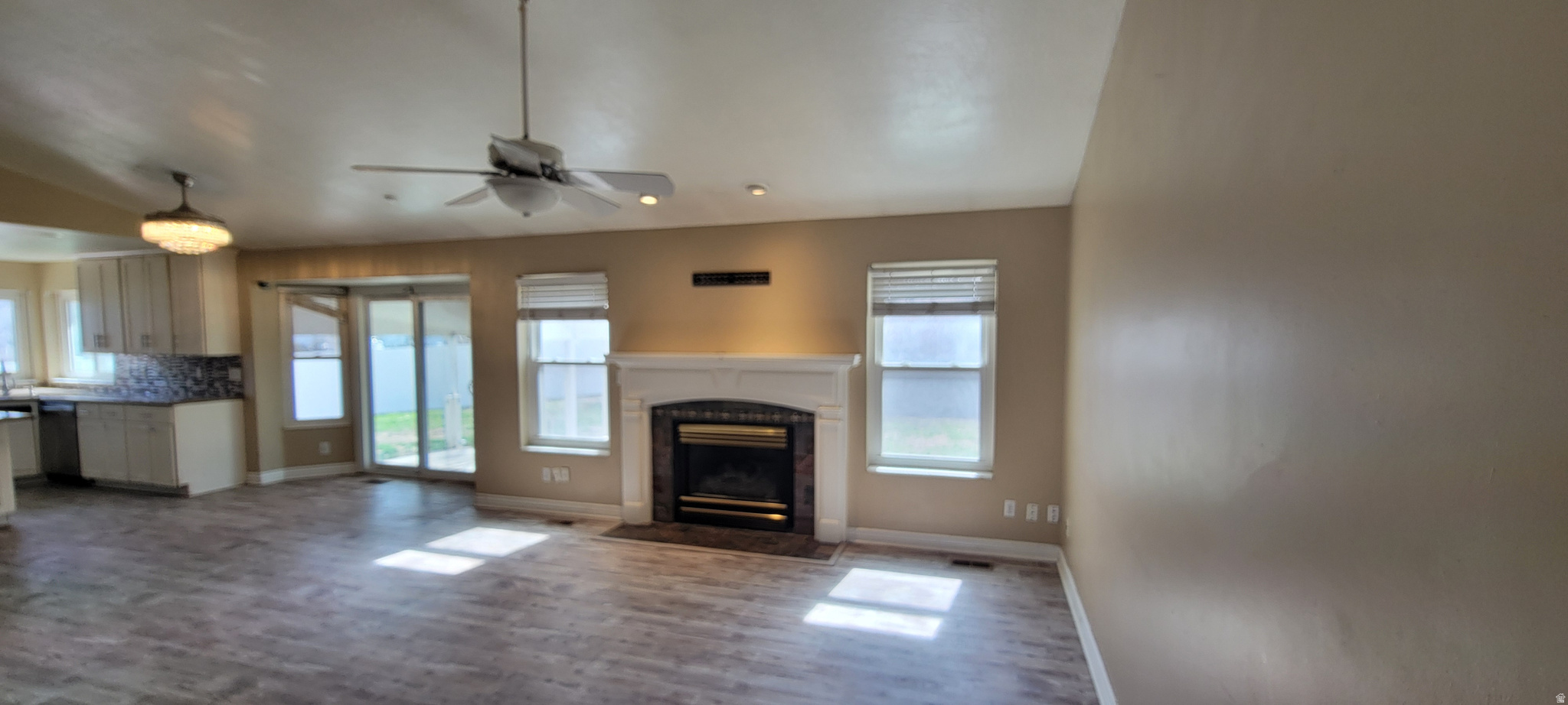 MEADOWS - Residential