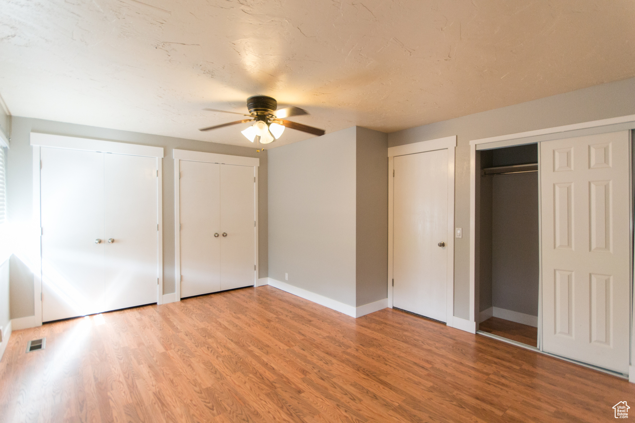 BELMONT TERR - Residential
