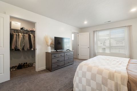 Tiny photo for 1063 E DORY BOAT RD, Saratoga Springs, UT 84045 (MLS # 2150893)