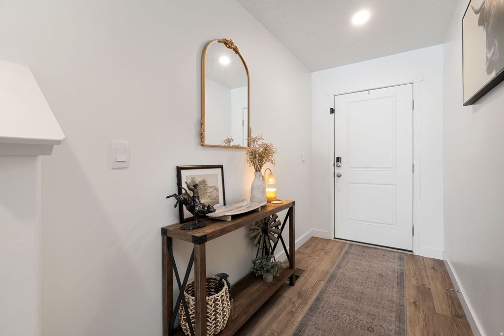 Photo of 1063 E DORY BOAT RD, Saratoga Springs, UT 84045 (MLS # 2150893)