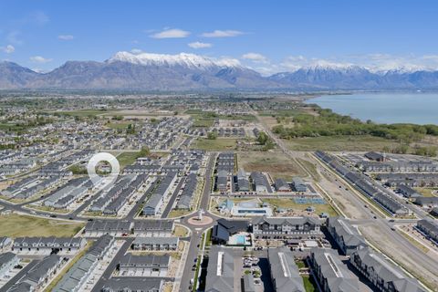 Tiny photo for 1063 E DORY BOAT RD, Saratoga Springs, UT 84045 (MLS # 2150893)