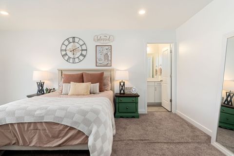 Tiny photo for 1063 E DORY BOAT RD, Saratoga Springs, UT 84045 (MLS # 2150893)