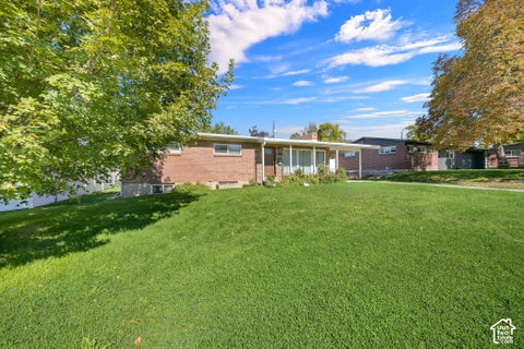 Tiny photo for 4193 S 1865 E, Holladay, UT 84124 (MLS # 2190339)