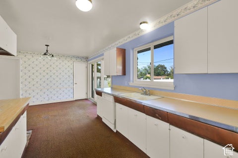 Tiny photo for 4193 S 1865 E, Holladay, UT 84124 (MLS # 2190339)