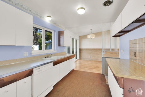 Tiny photo for 4193 S 1865 E, Holladay, UT 84124 (MLS # 2190339)