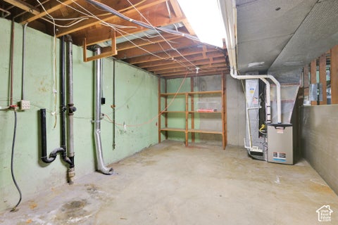 Tiny photo for 4193 S 1865 E, Holladay, UT 84124 (MLS # 2190339)