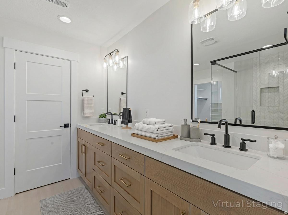 CATALINA BAY - Residential