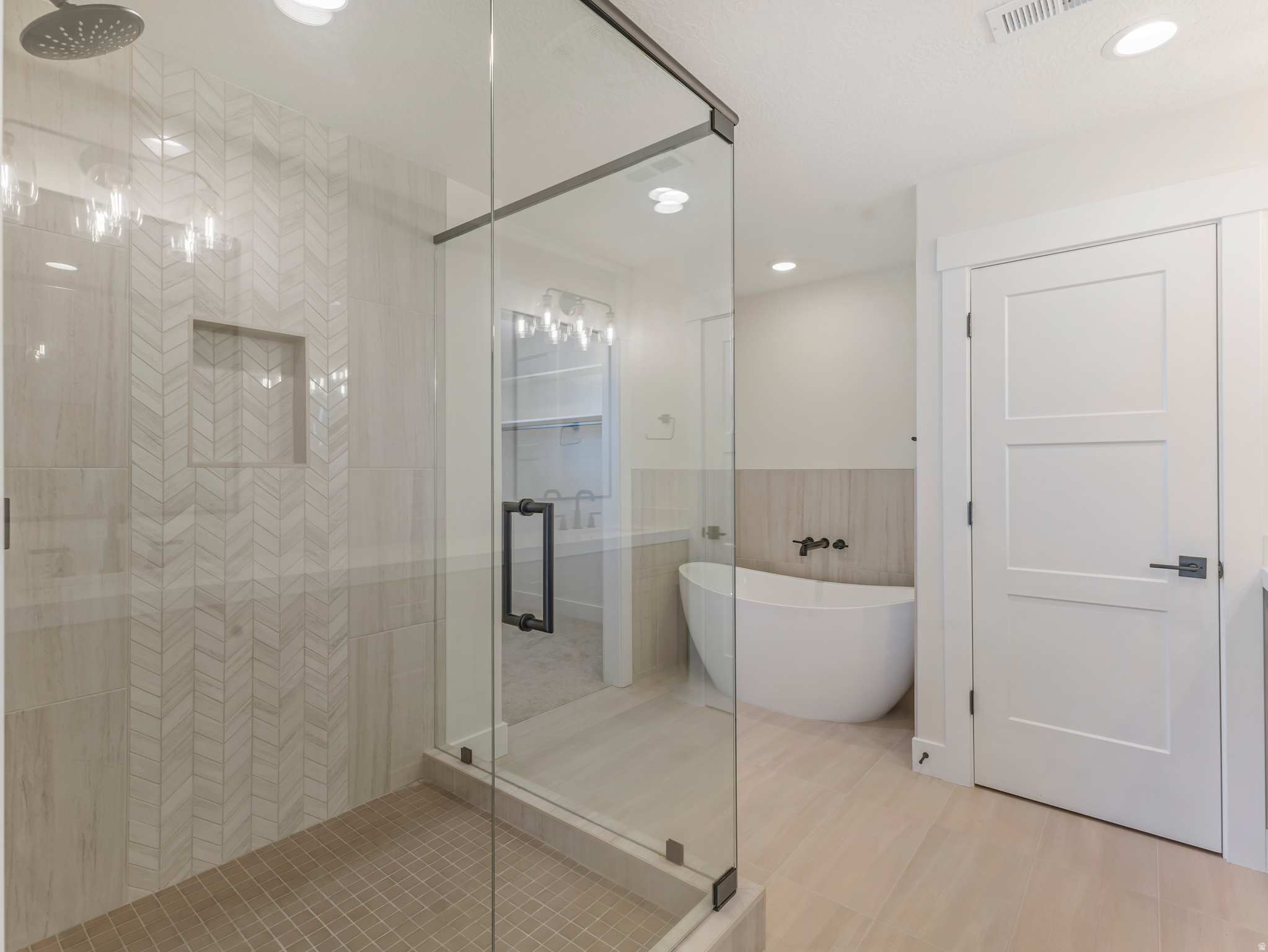 CATALINA BAY - Residential