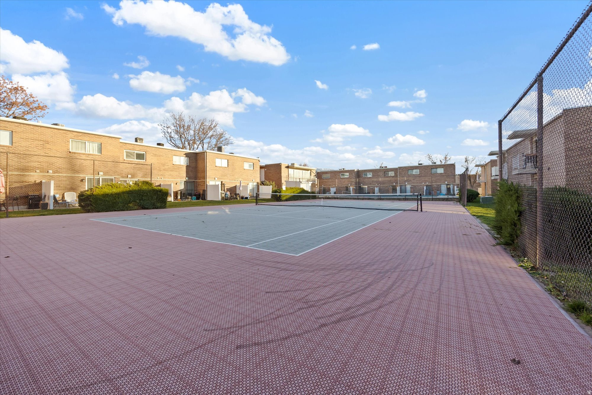 SILVERWOOD ESTATES - Residential