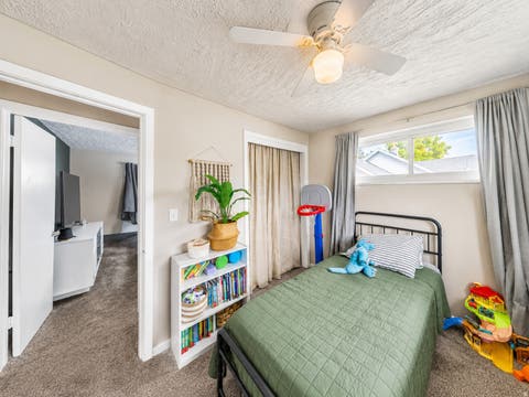 Tiny photo for 4401 S JEFFERSON AVE, South Ogden, UT 84403 (MLS # 2172144)