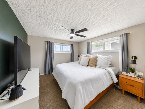 Tiny photo for 4401 S JEFFERSON AVE, South Ogden, UT 84403 (MLS # 2172144)
