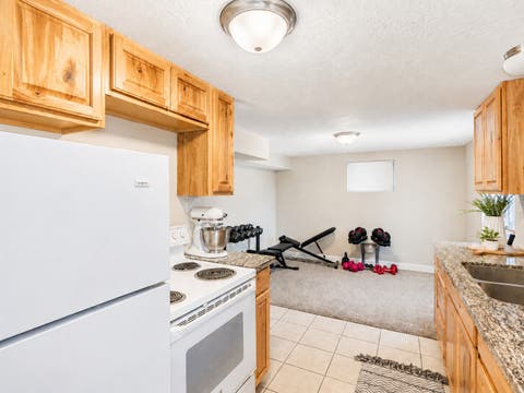 Tiny photo for 4401 S JEFFERSON AVE, South Ogden, UT 84403 (MLS # 2172144)
