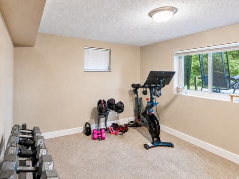 Tiny photo for 4401 S JEFFERSON AVE, South Ogden, UT 84403 (MLS # 2172144)