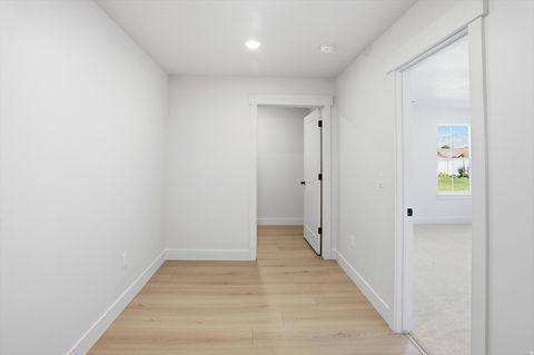 Tiny photo for 894 N 400 W, Logan, UT 84321 (MLS # 2121127)