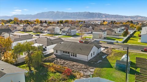 Tiny photo for 894 N 400 W, Logan, UT 84321 (MLS # 2121127)